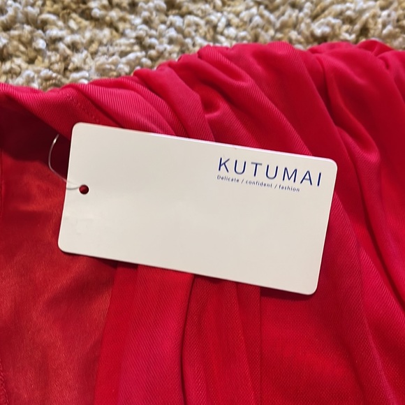 KUTUMAI Women's Ruched Bodycon Mini Dress Summer Spaghetti Strap Dress - Picture 4 of 6